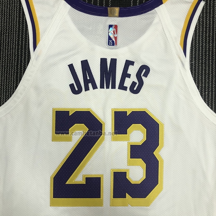 Camiseta Los Angeles Lakers LeBron James #23 Association Autentico Blanco